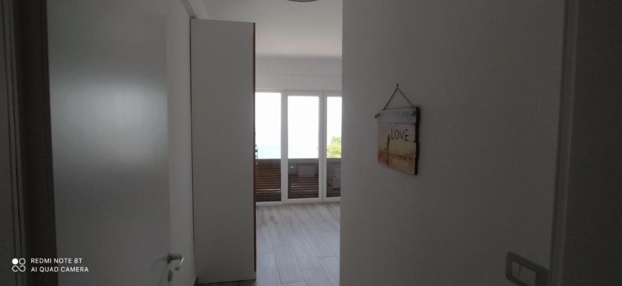 Matthews Beach House Vlorë Exteriér fotografie